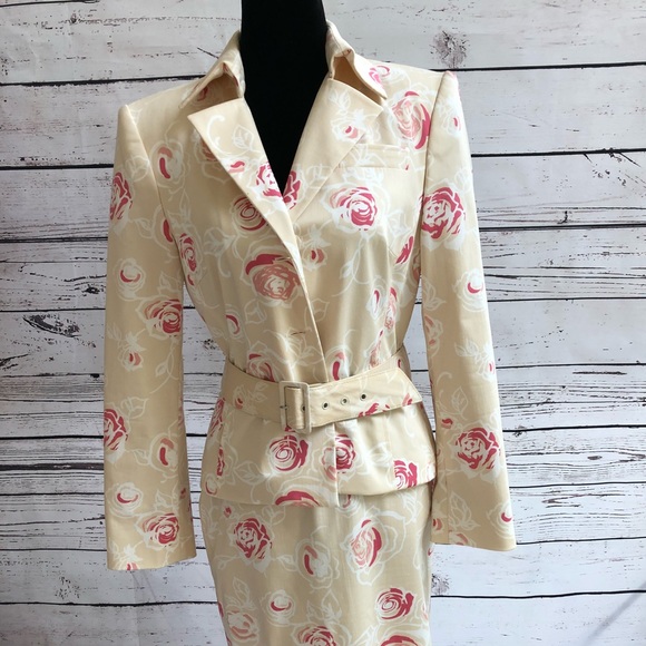 Liz Claiborne vintage floral suit size 6 - Picture 2 of 8
